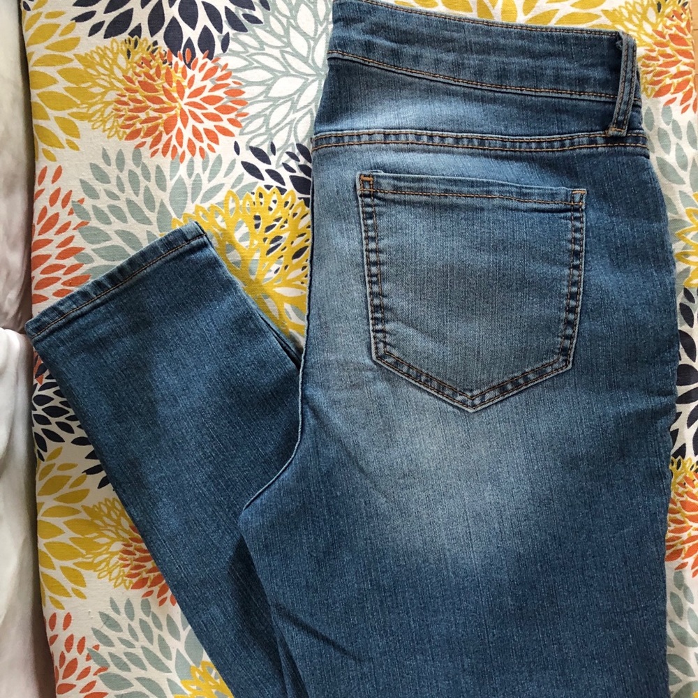 Skinny jeans